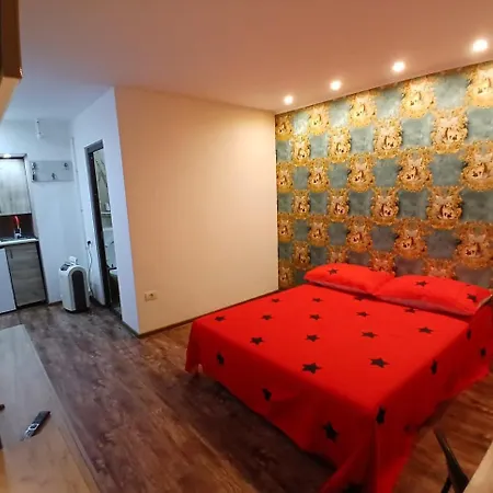 Garsoniera Kiri דירה *
